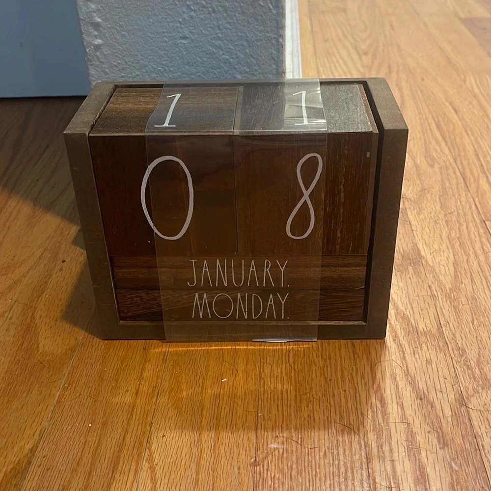 Rae Dunn Desk Wooden Block Calendar NWT